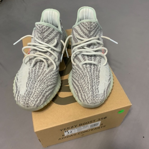 Yeezy 350 “Blue Tint” sz 12 - Picture 5 of 5